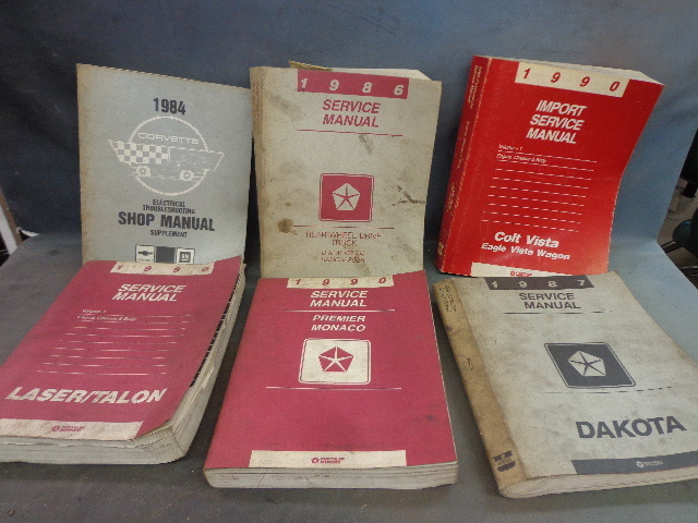 lot 122 image: Service Manuals