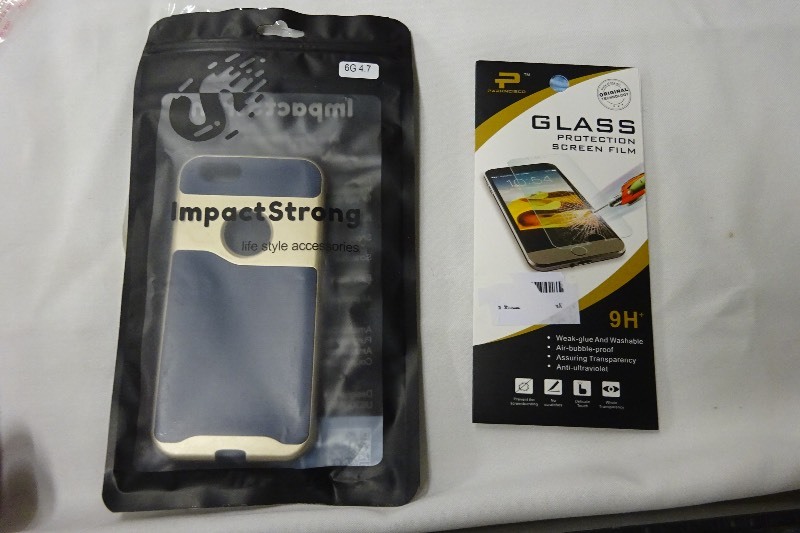 2 Phone Cases and 1 Screen Protector for IPhone 6