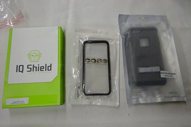 2 Phone Cases and 1 Screen Protector for IPhone 6
