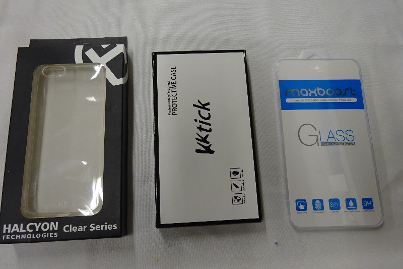 2 Phone Cases and 1 Screen Protector for IPhone 6