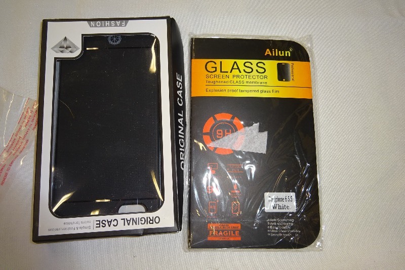 1 Phone case and 1 Screen protector IPhone 6 plus
