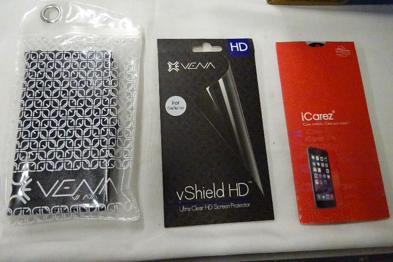 1 Phone case and 2 screen protectors One Plus Two
