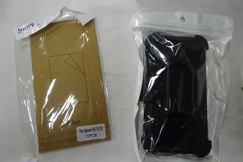 1 Phone case and 1 screen protector for IPhone 5 Plus