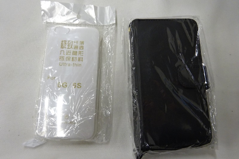 2 Phone cases for IPhone 6S