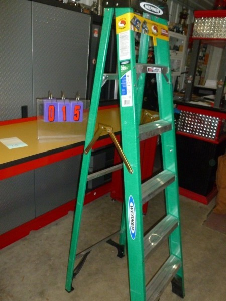 SnS Auctions # 193 Benches,cabinets & misc. tools.