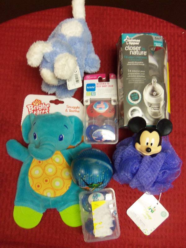 lot 75 image: Baby Supplies