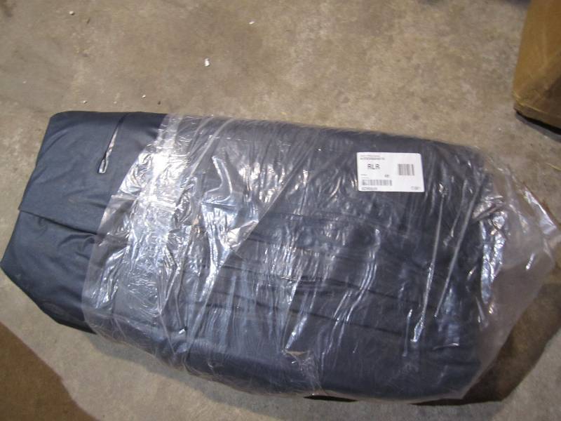 lot 59 image: Queen size air bed...