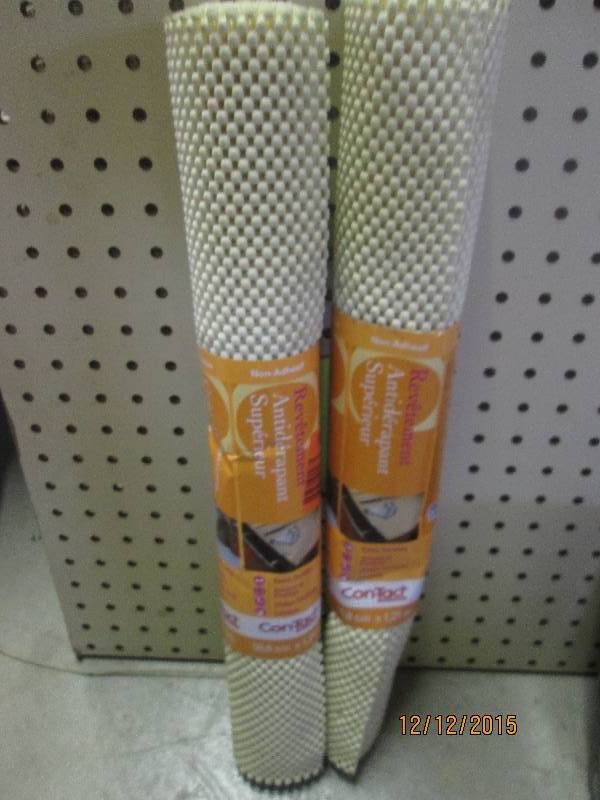 lot 19 image: 2 20 x 4 foot no-slip mats