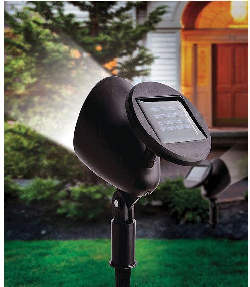 lot 89 image: Set of 2 Outdoor Solar Spotlight
