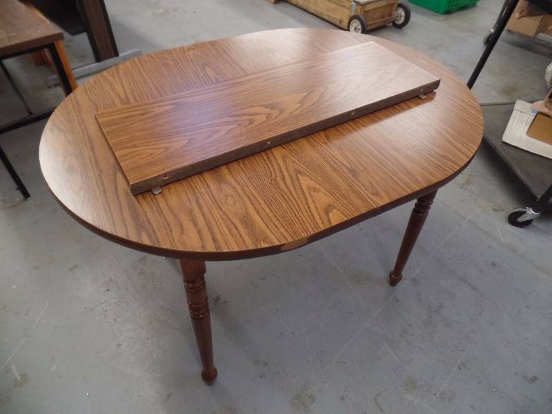 Kitchen Table with Leaf