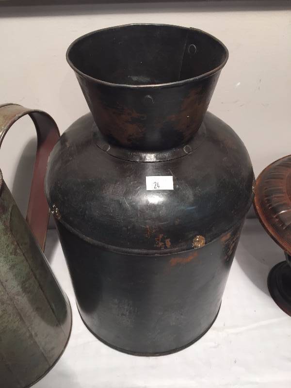 NEW TIN HOME DECOR