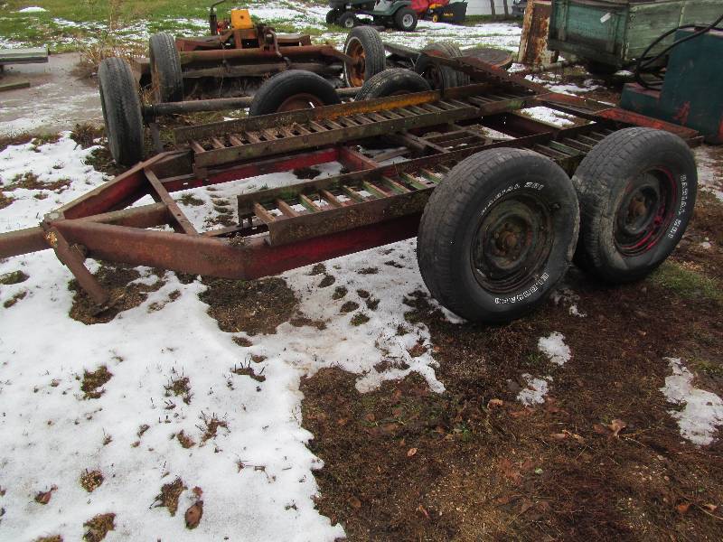 lot 5 image: trailer