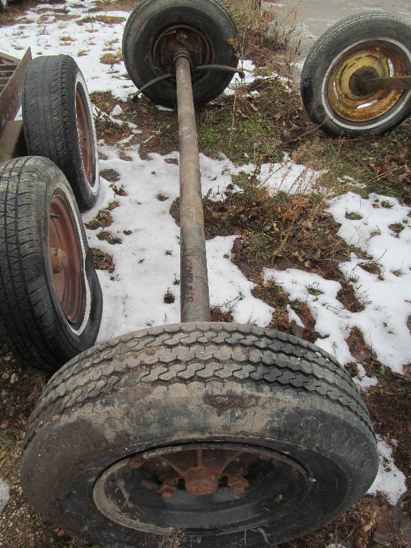 lot 6 image: axle shaft