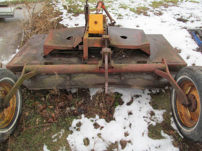lot 7 image: Woods Rotary Mower