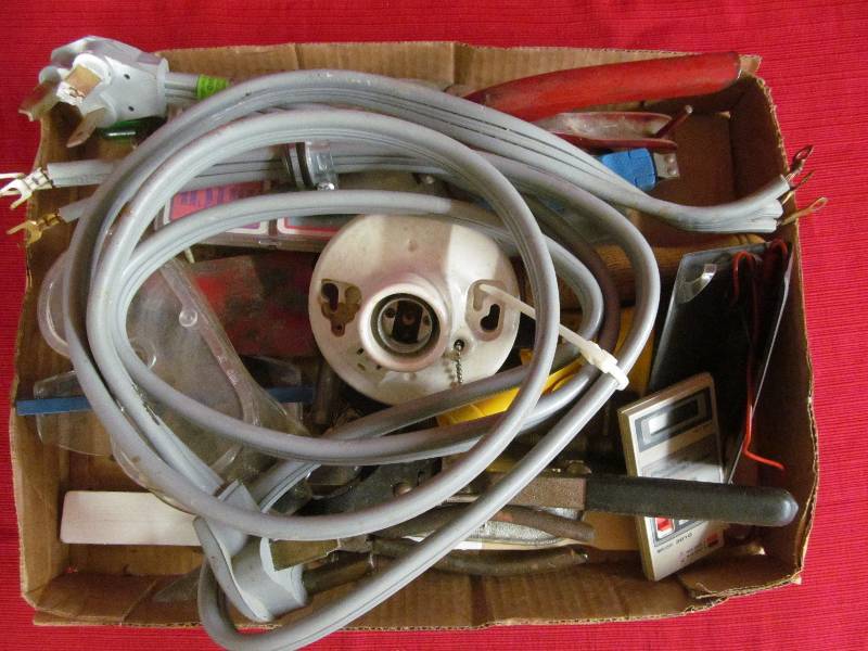 lot 37 image: hardware