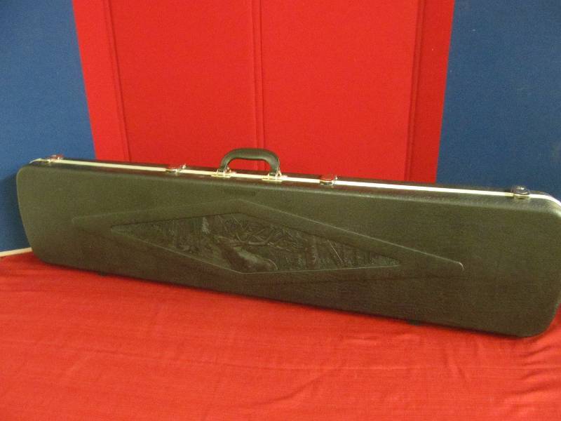 lot 44 image: gun case
