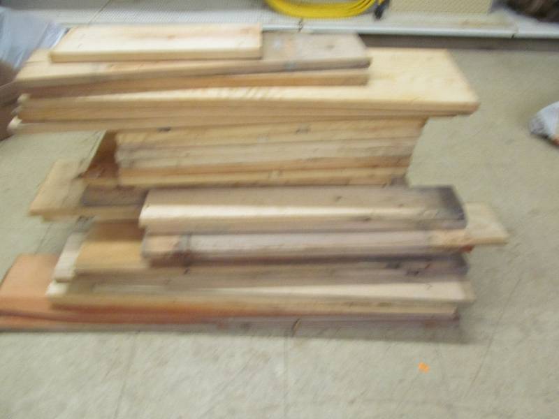lot 61 image: wood