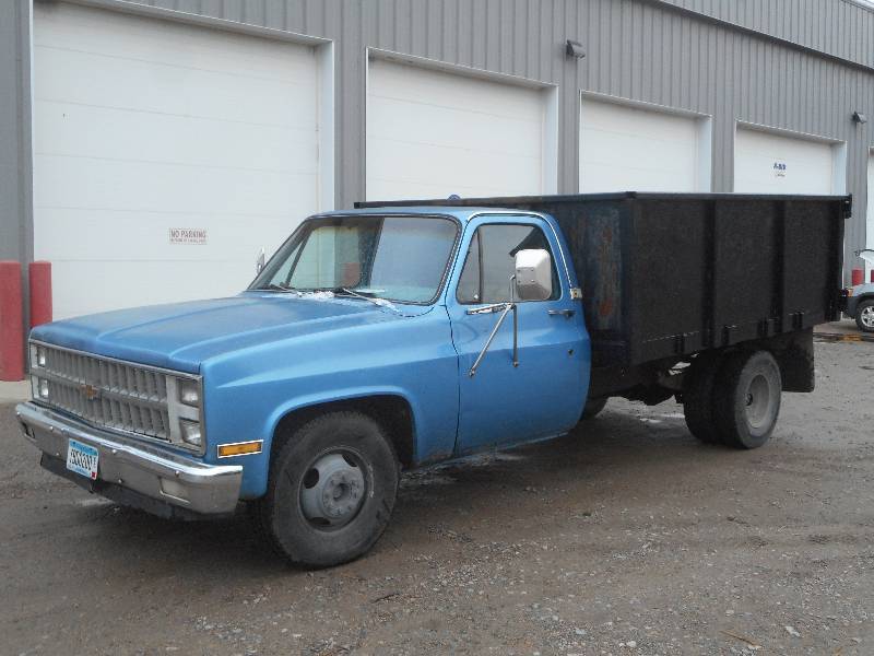 1984 Chevrolet Silverado 3500 Contractors Dump