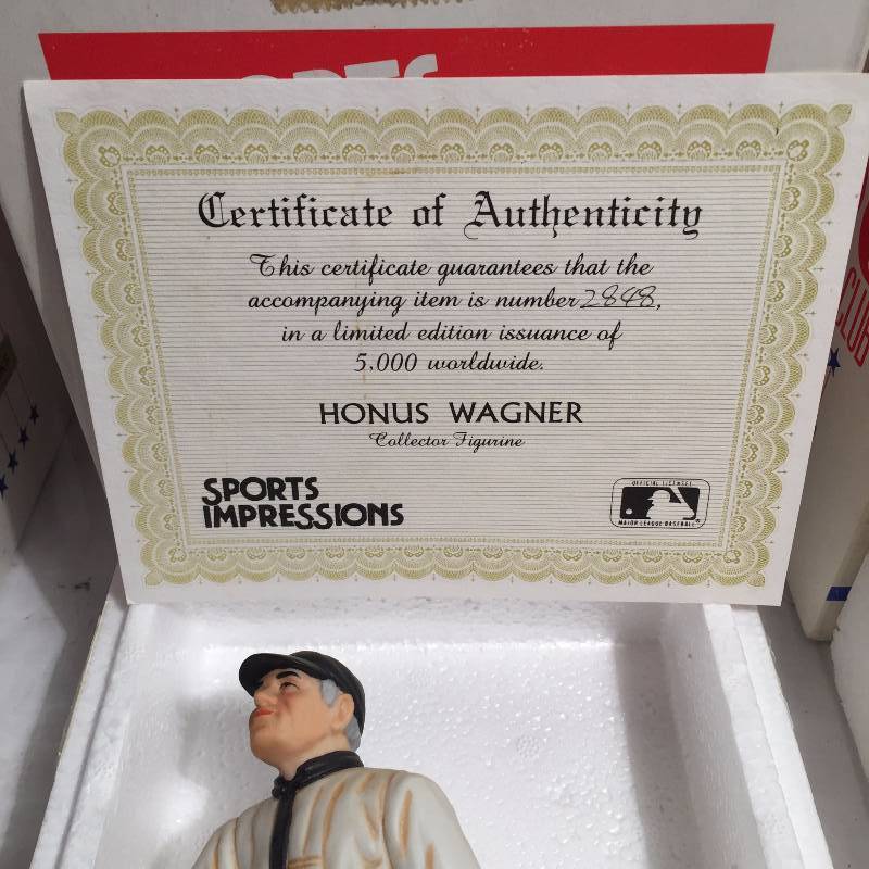 SPORTS IMPRESSIONS ,SUPER STAR FIGURINE COLLECTOR SERIES