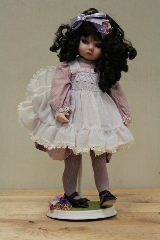 Poreclin Doll