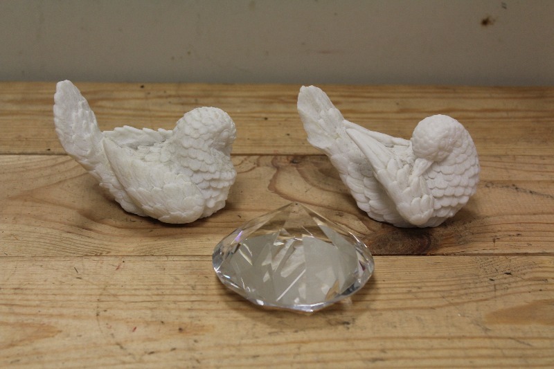 Figurines