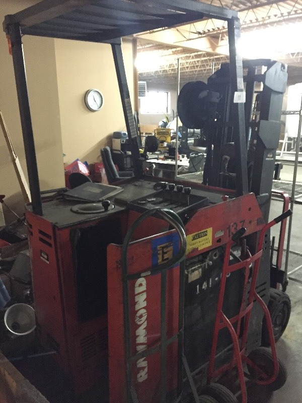 Raymond stand up forklift  Cherry Picker