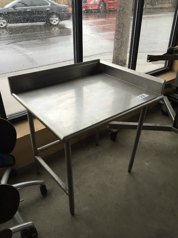 Stainless corner prep counter