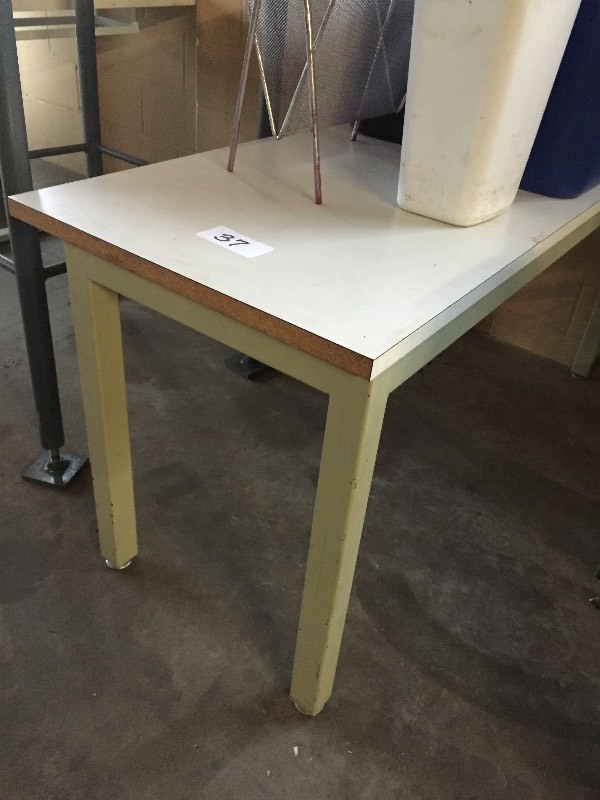 Table with contents