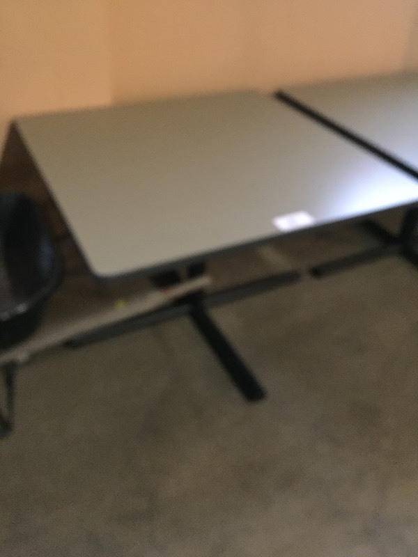 Square office table