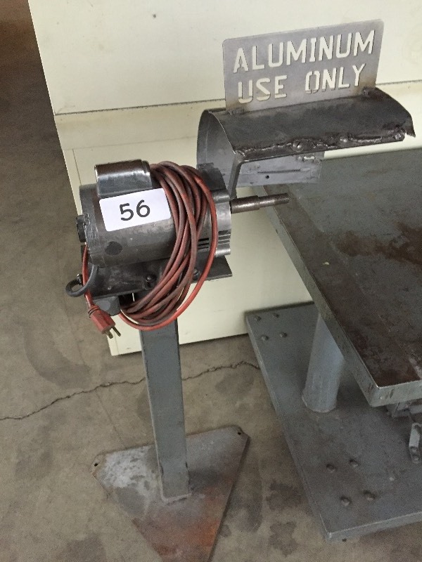 Pedestal grinder