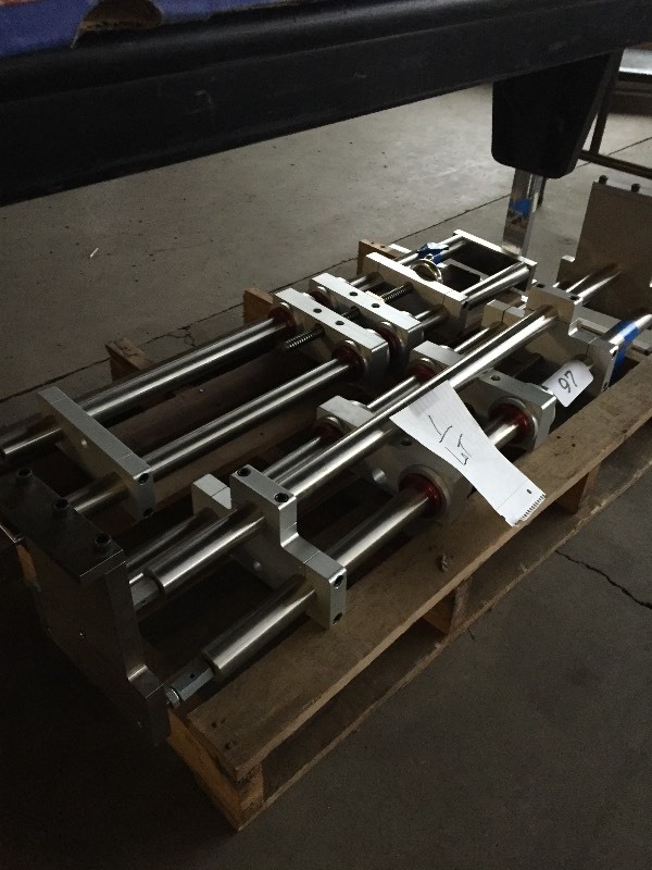 2 heavy duty slides