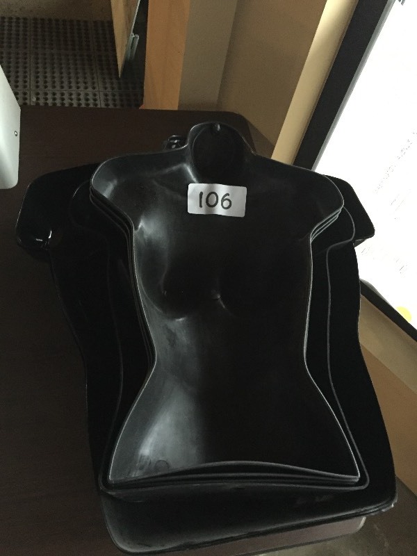 Retail shirt displays