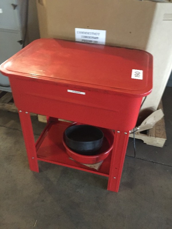 Parts washing station