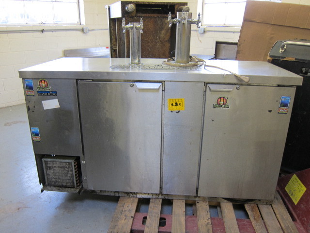 Commercial Keg and 5-Tap Refrigerator