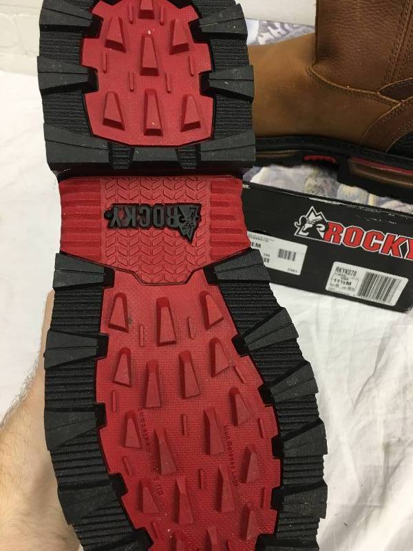 lot 26 image: Rocky Mens Work Boot size 11.5 retail $249