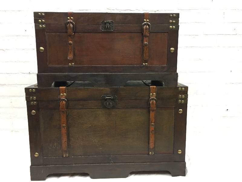 lot 79 image: alcove Set of 2 Trunks retail $149