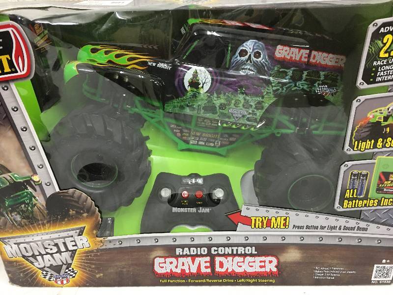 lot 82 image: New Bright Grave Digger 110-Scale Remote-Controlled Vehicle retail $79