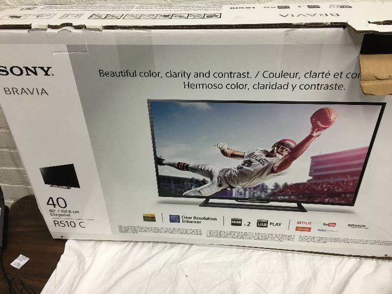 lot 103 image: Sony 40 1080p LED Smart TV retail $600