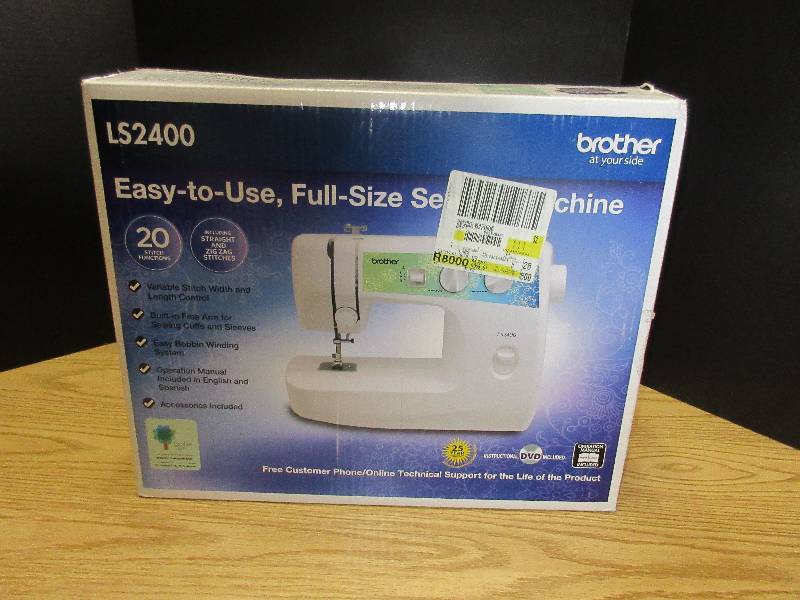 Brothers Portable Sewing Machine and Quilt Top & Pieces