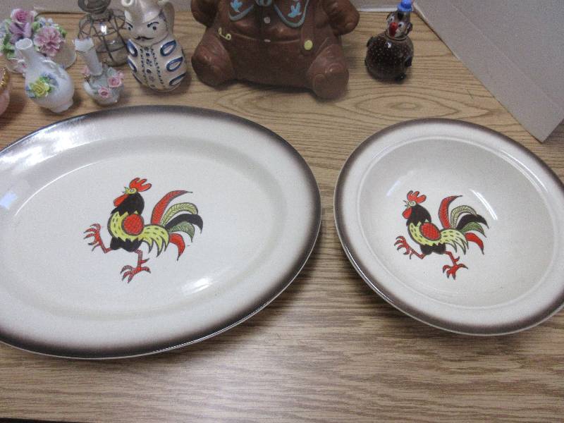 Vintage Kitchenware  Twin Winton Elephant Cookie Jar, Poppycock Dishes, Lenox,