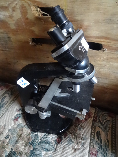 lot 26 image: Nikon Microscope Missing Eye Lenses