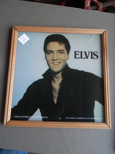 lot 56 image: Elvis Presley Print