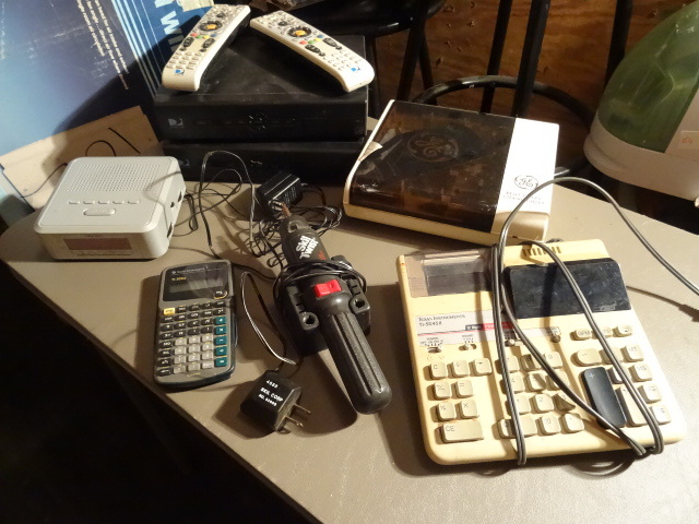 lot 92 image: Misc Electronics, Direct TV Receivers
