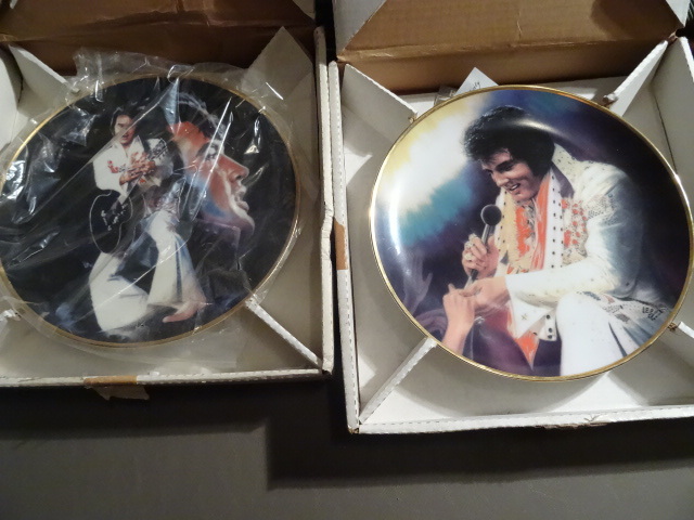 lot 96 image: Misc Elvis Collector Plates