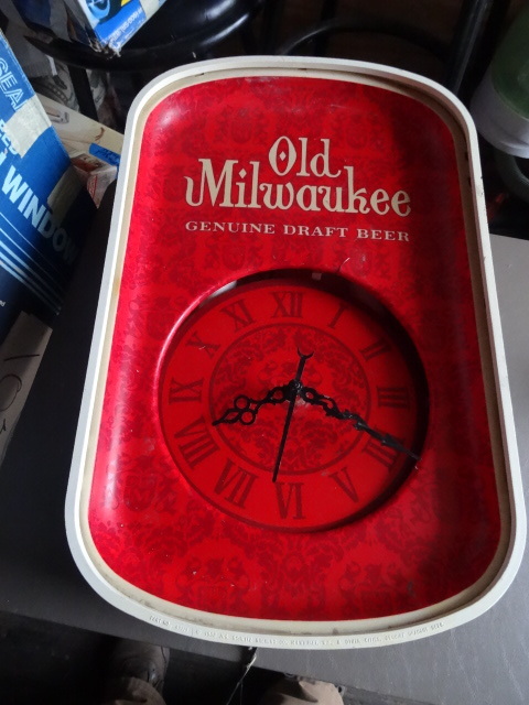lot 108 image: Old Milwaukee Clock