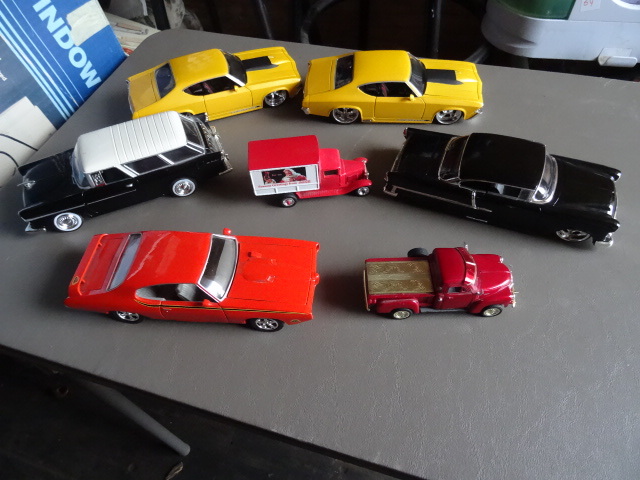 lot 142 image: Misc Collector Cars