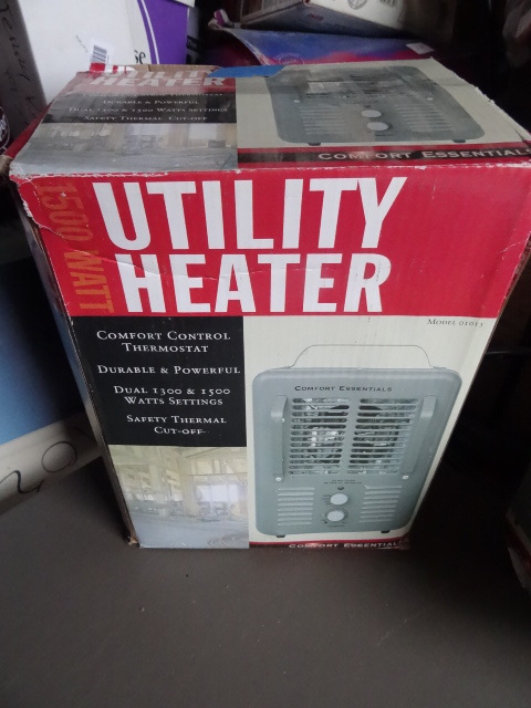 lot 167 image: 1500 Watt Utility Heater