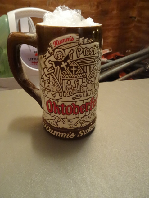 lot 197 image: Hamms 1973 October Fest Beer Stein