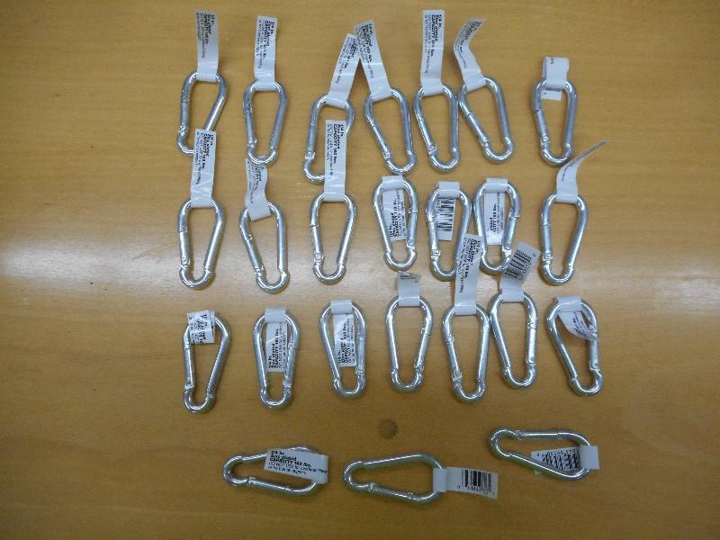 Box Of Unused 14x315# Spring Link...