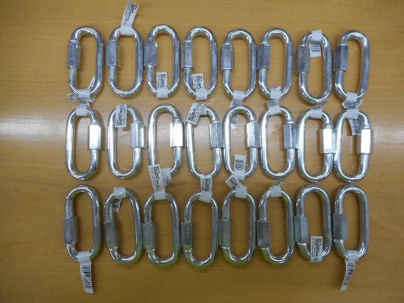 Box Of Unused 38x2650# Quick-Link...